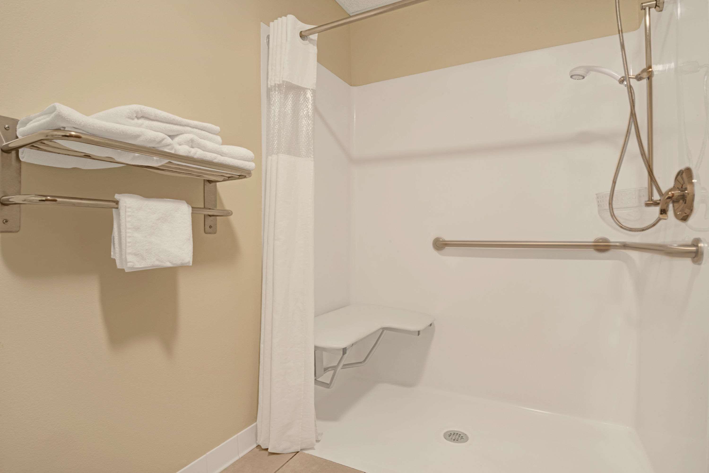 Days Inn By Wyndham Laramie Esterno foto